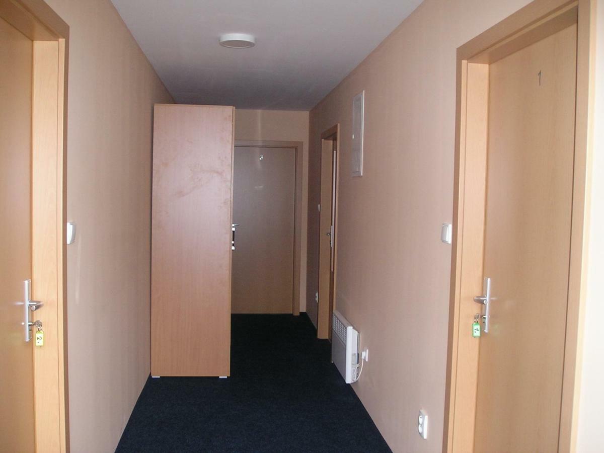 Vinařství David Osička Velke Bilovice Exterior foto